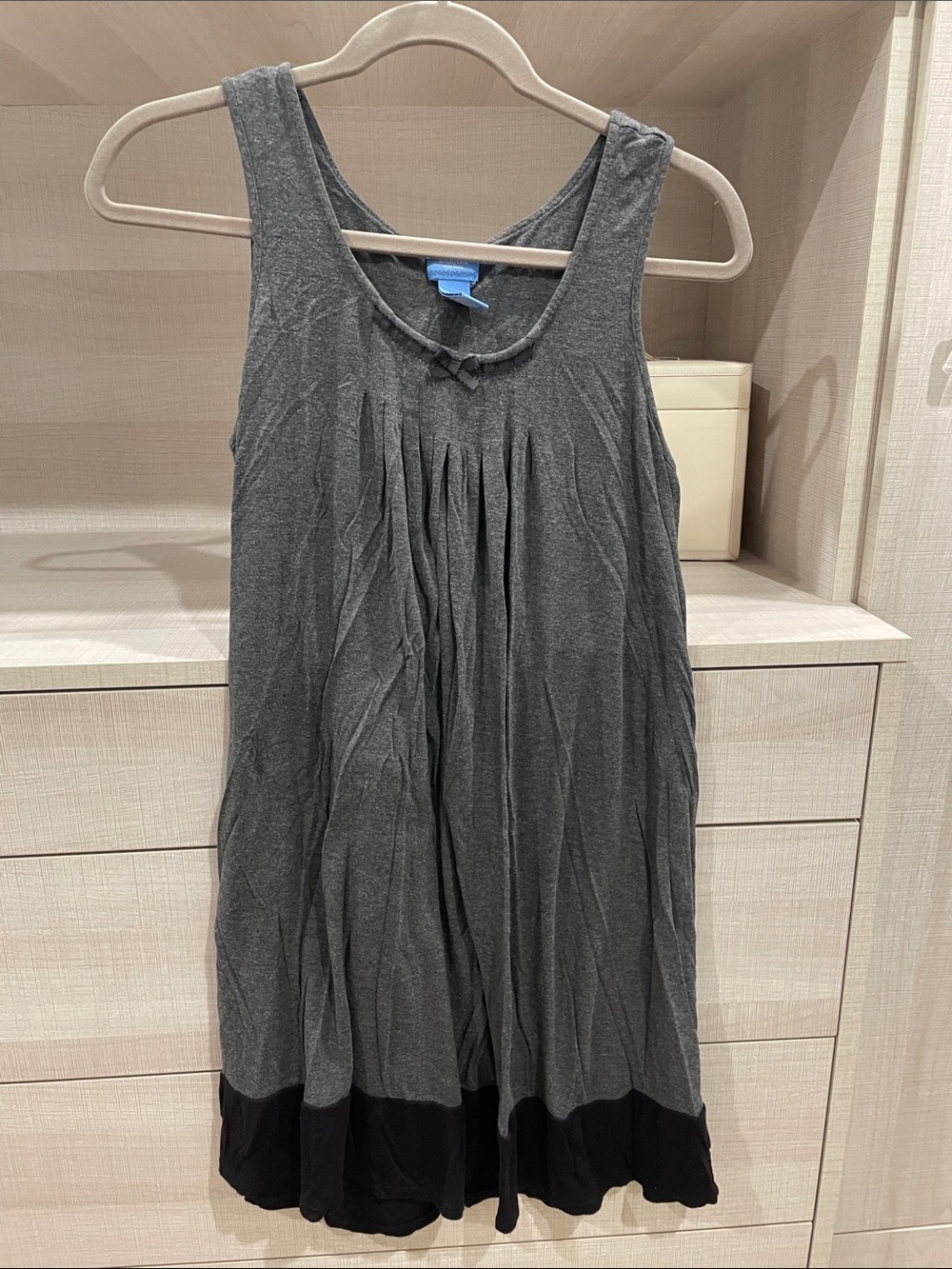 Simply Vera Vera Wang Gray Nightgown with Black Hem Accent